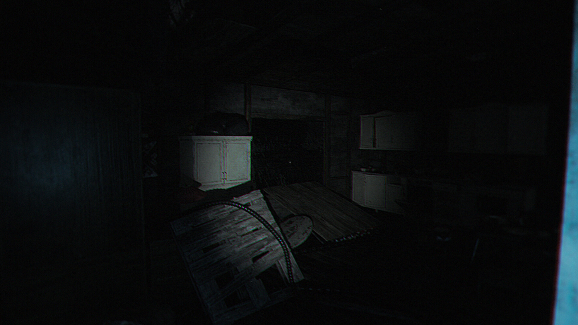 诡异之光/The Strange Lights